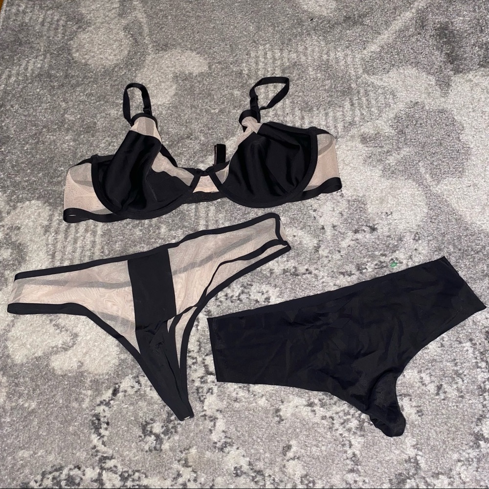 Victoria’s Secret Luxe Lingerie Bra Panty Set